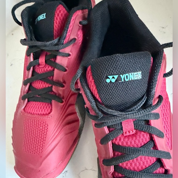 Yonex tennis shoes worn once,‎ like new sz 11.5 - Picture 2 of 7